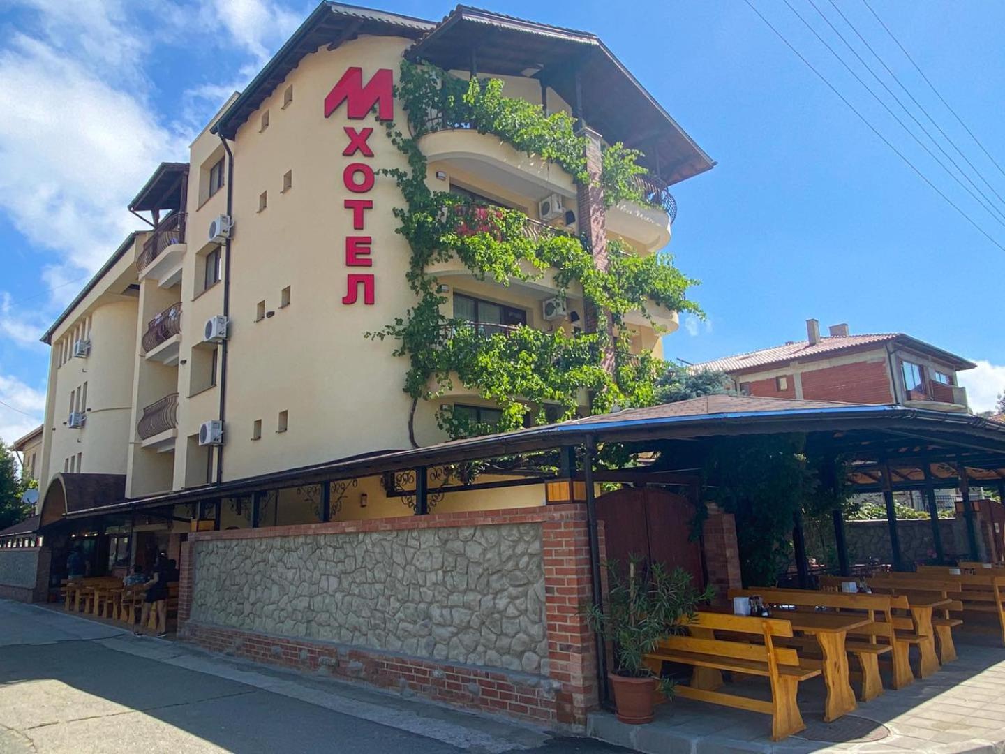 хотел м1 فندق بريمورسكو